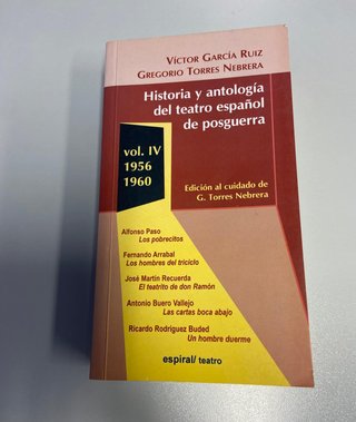 Historia y antología del teatro de posguerra IV