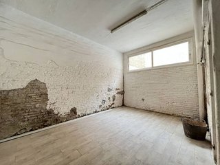 Local comercial en alquiler en Sants en Barcelona