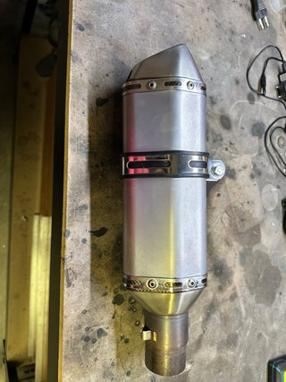 Silencioso de escape para moto