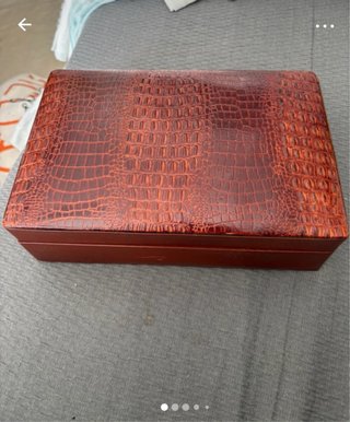 Humidor de Puros con Acabado en Piel