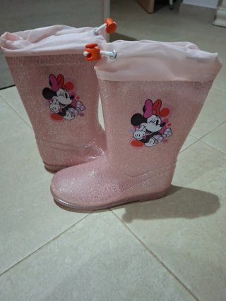 Botas de agua Minnie Mouse rosas