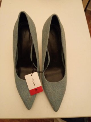 Zapatos de tacón Lefties azules vaquero