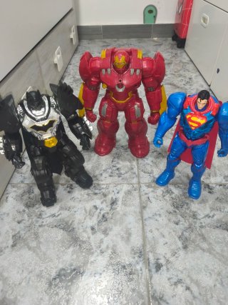 Set de 3 Figuras de Acción Superhéroes