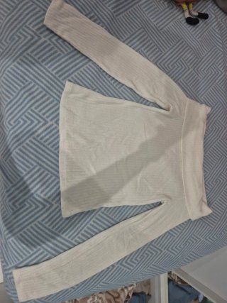Jersey Blanco Escote Hombro a Hombro