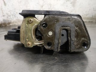 Cerradura puerta trasera izquierda HYUNDAI ACCENT