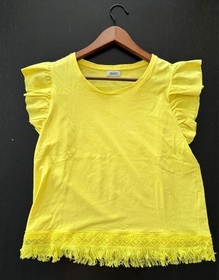 Camiseta Amarilla Liu Jo con Volantes XS