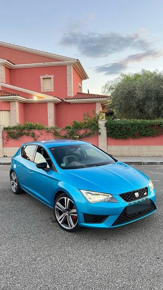 SEAT Leon Cupra 2015