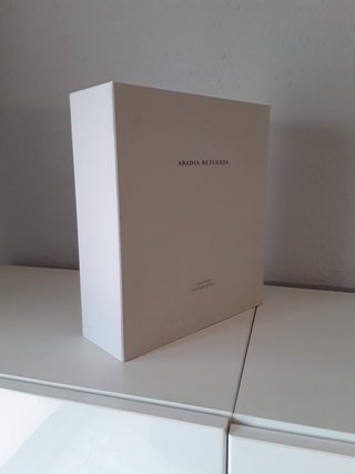 Estuche o caja de vinos de Abadía Retuerta