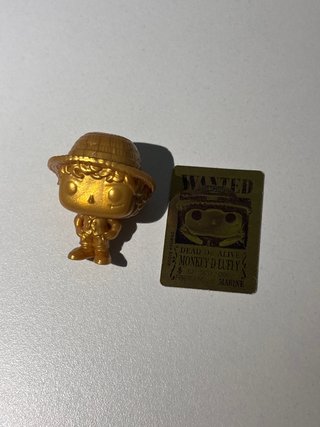 Figura Funko Pop Luffy Dorato con Cartel