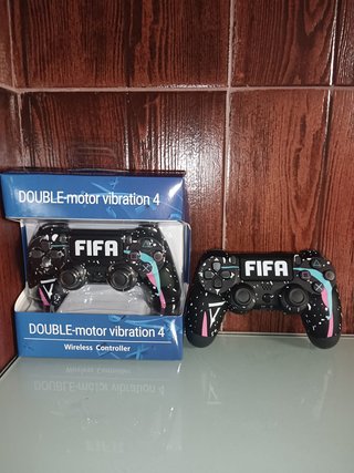 Mando Inalámbrico PS4 Nuevo con Caja FIFA