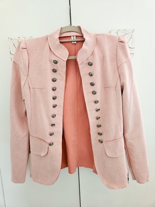 Chaqueta de antelina rosa a estrenar