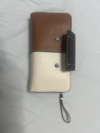 Cartera de piel Parfois con tarjetero