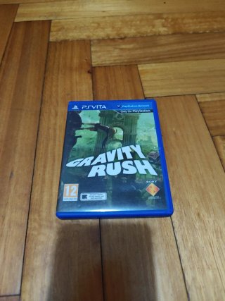 Gravity Rush (PS Vita)