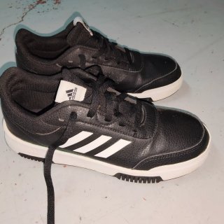 Zapatillas Adidas Negras Talla 39,5 usadas 2 veces