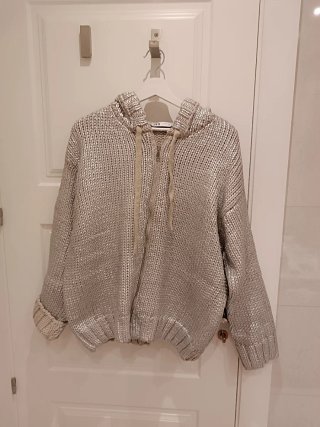 Chaqueta de punto plateada Zara