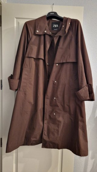Gabardina Zara Marrón Chocolate