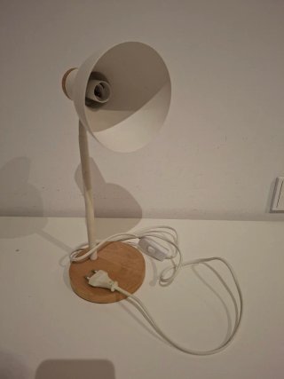 Lámpara de escritorio o mesita de noche