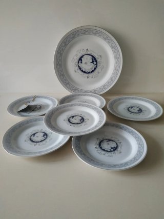 Set esclusivo di porcellana