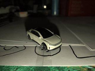 Imán Hot Wheels coche blanco