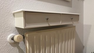 Balda de pared con cajones