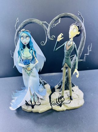 Figuras Emily y Victor - La Novia Cadáver