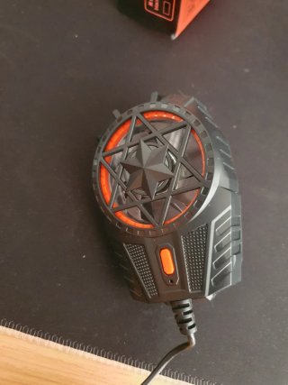 Raffreddatore portatile per cellulare