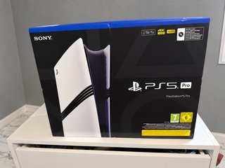 PS5 PRO PRECINTADA
