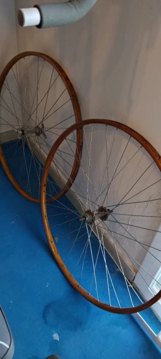 Llantas de Madera para Bici de Carretera