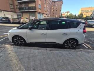 Renault Grand Scenic 2022