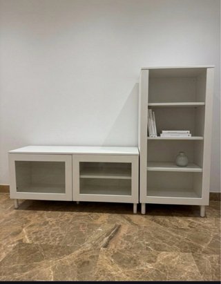 Mueble de TV + Vitrina IKEA Blanca.
