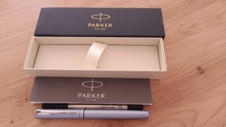 Bolígrafo Parker con Estuche