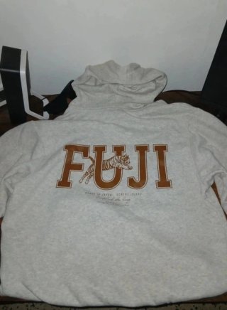 Sudadera Fugi con Capucha