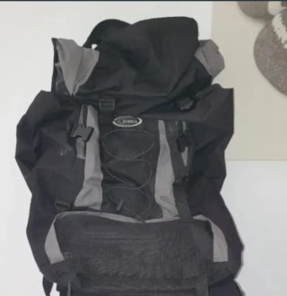Mochila Guerkia Negra y Gris