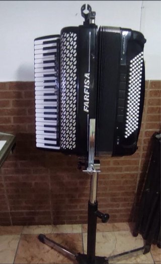 Acordeón Farfisa