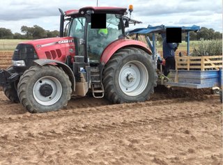 Tractor Case IH CVX 175