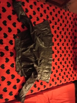 Chaqueta de cuero negra