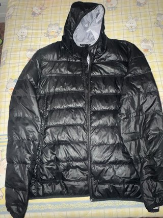 Chaquetón ligero Nike de hombre ,en color negro.