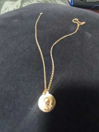 Cadena con Colgante de Oro 18k