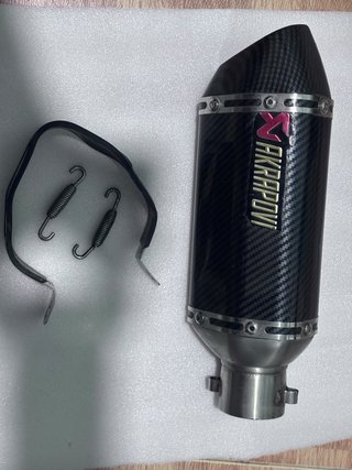 Silencioso Akrapovic de Carbono replica