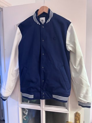 Chaqueta Adidas Azul y Blanca