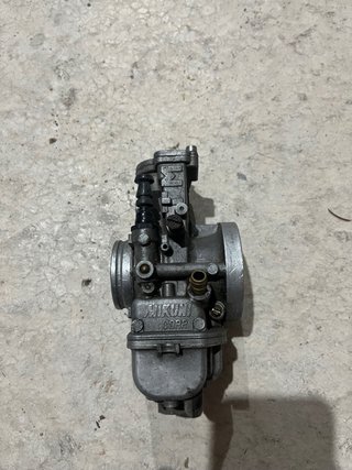 Carburador Mikuni