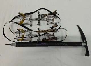 Crampones de correas y piolet Simond