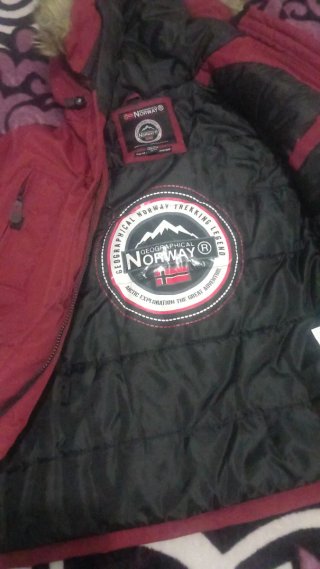 Chaqueta Geographical Norway Roja. Escucho oferta