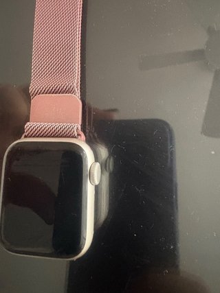 iPhone 13 y Apple Watch SE