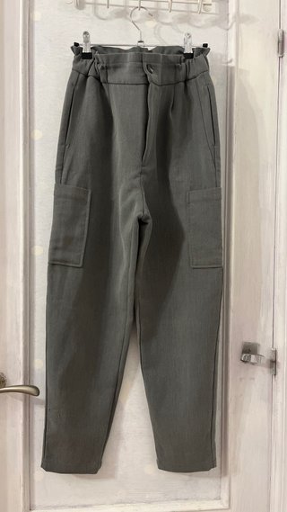 Pantalón Gris