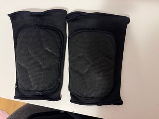 Rodilleras para Voleibol Negras