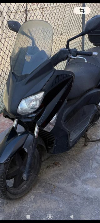 Yamaha Xmax 125 Negra