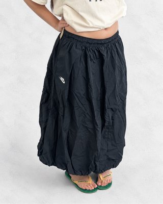 Falda globo Nike negra maxi talla M nueva