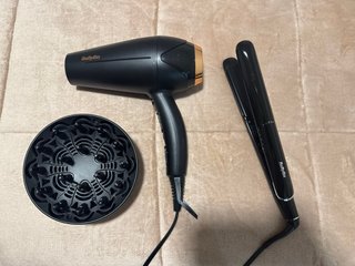 Pack BaByliss: Secador 2200W y Plancha Smooth 230