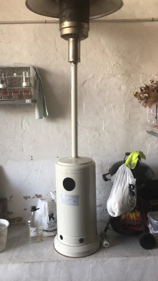 Estufa de exterior tipo seta